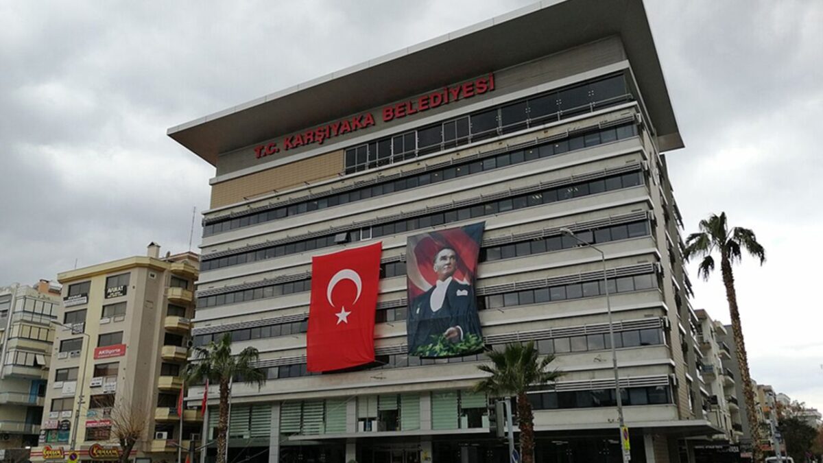 Karşıyaka Belediyesi’nden pazar için kararlılık mesajı: Müsamaha gösterilmeyecektir Karşıyaka Belediyesi’nden pazar için kararlılık mesajı: Müsamaha gösterilmeyecektir