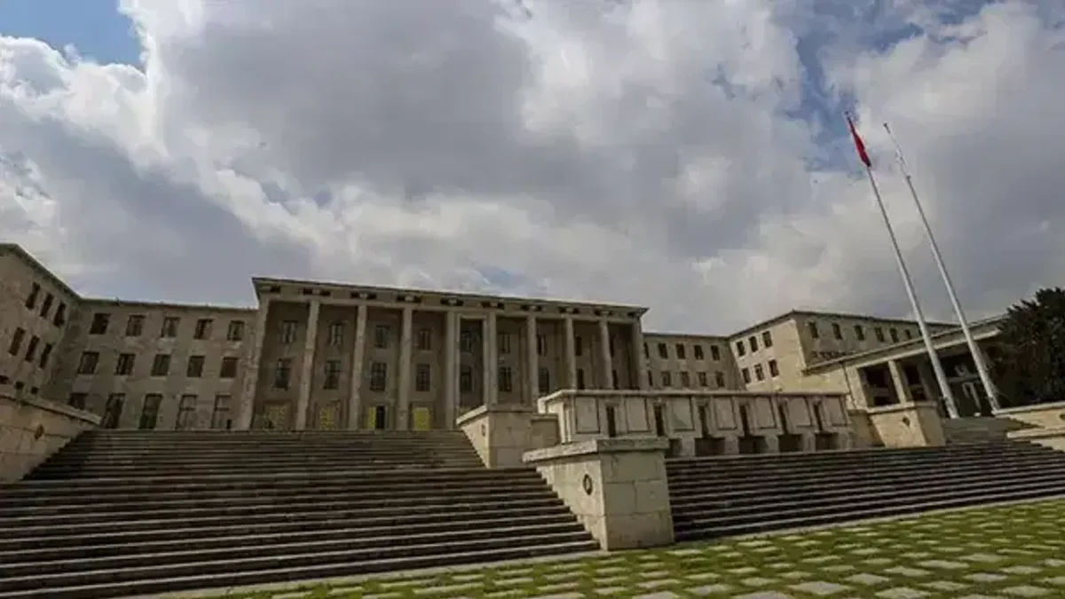 TBMM’de çocuklara taciz skandalı! Görevden uzaklaştırılan personel tutuklandı! TBMM’de çocuklara taciz skandalı! Görevden uzaklaştırılan personel tutuklandı!