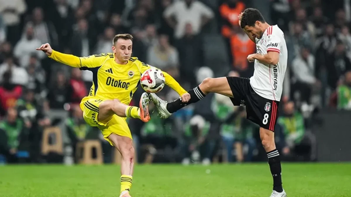 Fenerbahçe-Beşiktaş derbisinin hakemi açıklandı Fenerbahçe-Beşiktaş derbisinin hakemi açıklandı