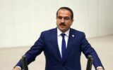 Kırkpınar’dan Tugay’a tepki: İzmirliler polemik değil, hizmet bekliyor