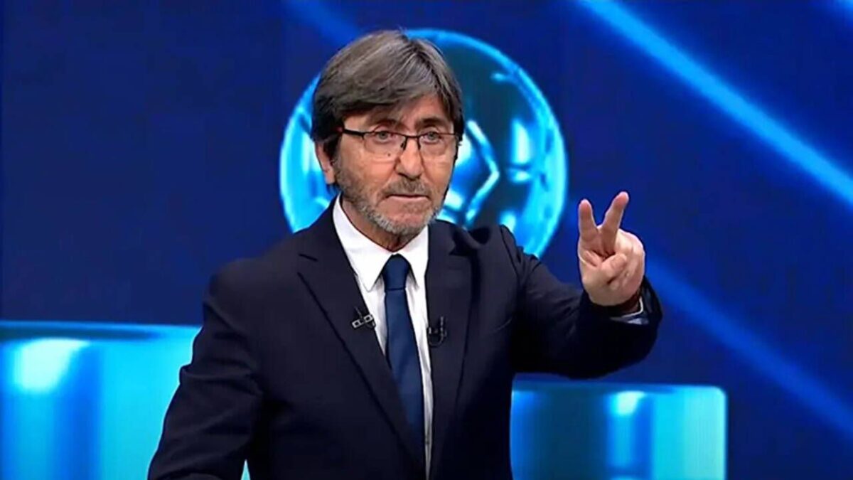 Rıdvan Dilmen’den dikkat çeken iddia: ‘Fenerbahçe’nin en büyük problemi…’ Rıdvan Dilmen’den dikkat çeken iddia: ‘Fenerbahçe’nin en büyük problemi…’