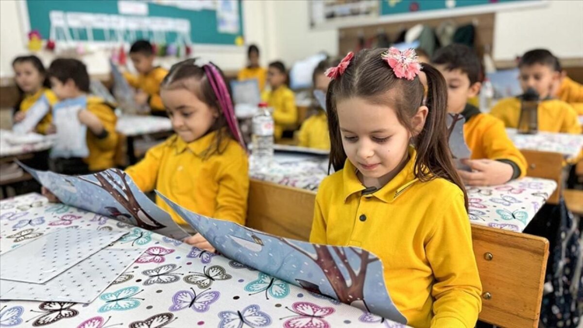 Yarıyıl tatili cuma günü başlayacak Yarıyıl tatili cuma günü başlayacak