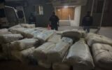 İzmir’de dev operasyon… 1 tondan fazla ‘zehir’ ele geçirildi! İzmir’de dev operasyon… 1 tondan fazla ‘zehir’ ele geçirildi!