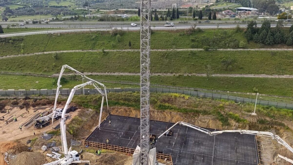 Büyükşehir Uzundere’de takvimi açıkladı: Hedef 2027 sonu!