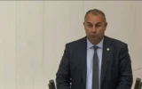 CHP’li Arslan’dan toplantıya katılmayan başkan ve vekillere sitem: Zorla mı göreve geldiniz? CHP’li Arslan’dan toplantıya katılmayan başkan ve vekillere sitem: Zorla mı göreve geldiniz?