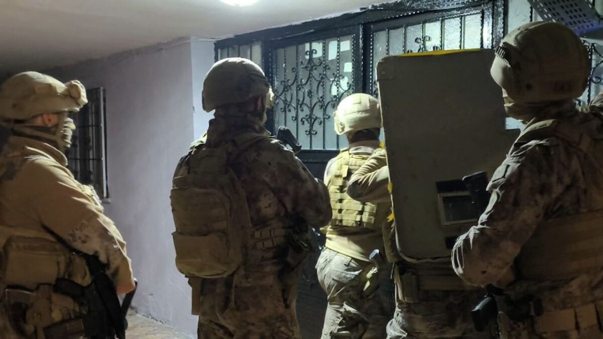4 ilde uyuşturucu operasyonu: 17 tutuklama 4 ilde uyuşturucu operasyonu: 17 tutuklama