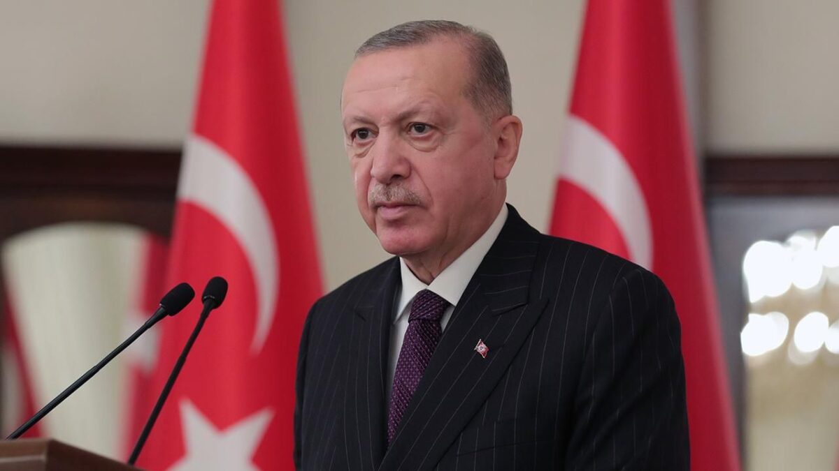 Erdoğan’dan şehit ailesine başsağlığı mesajı Erdoğan’dan şehit ailesine başsağlığı mesajı