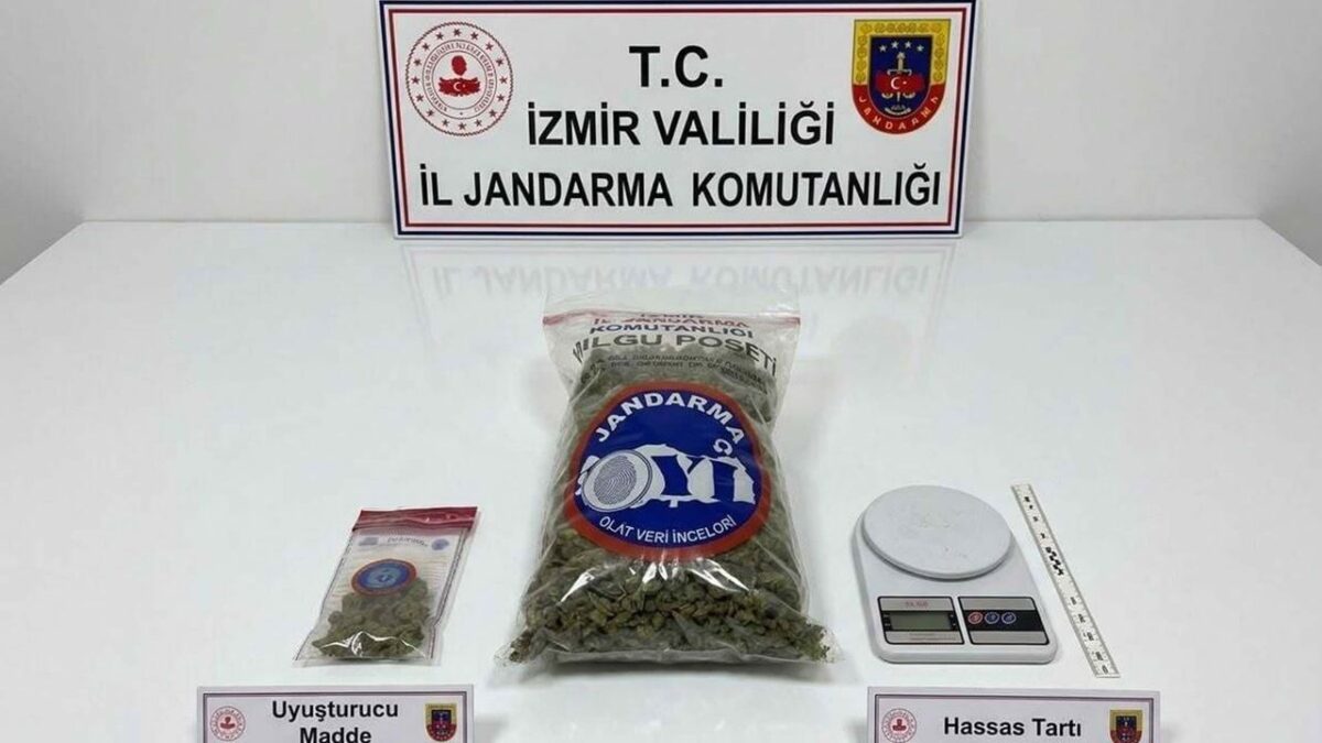 İşçilerin kaldığı konteynerde ‘zehir’ ele geçirildi: 3 gözaltı İşçilerin kaldığı konteynerde ‘zehir’ ele geçirildi: 3 gözaltı